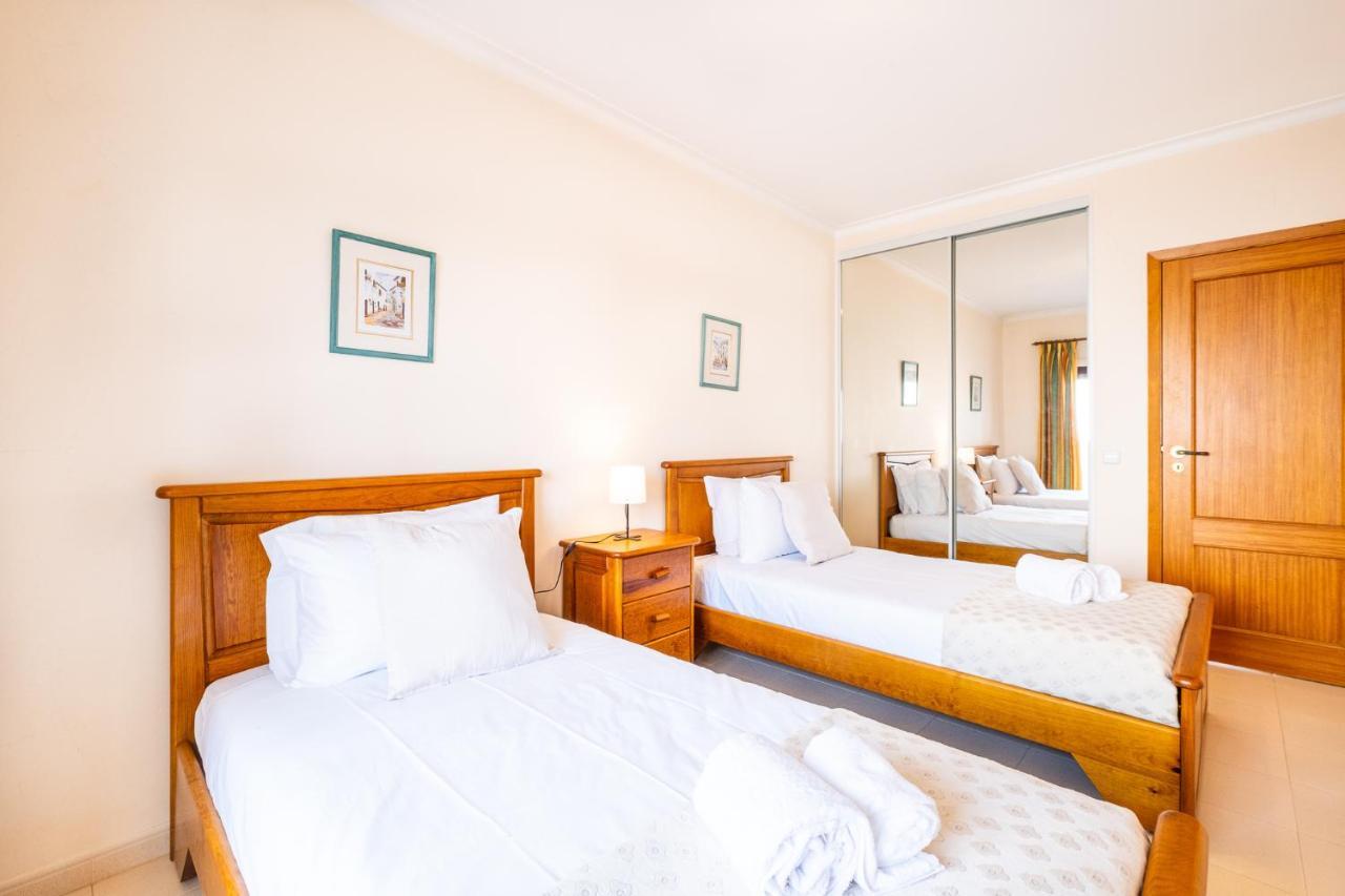 Frente Ao Mar - Sea Front - 3 Quartos - Wi-fi - Algarve Appartamento *